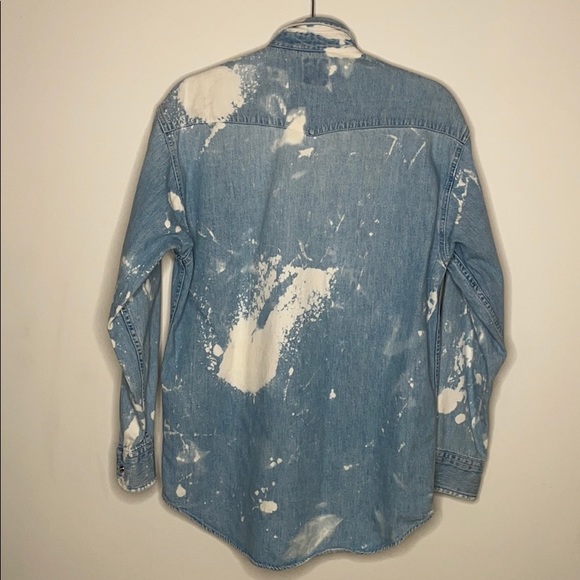Vintage Gap soft denim button up - Picture 2 of 11